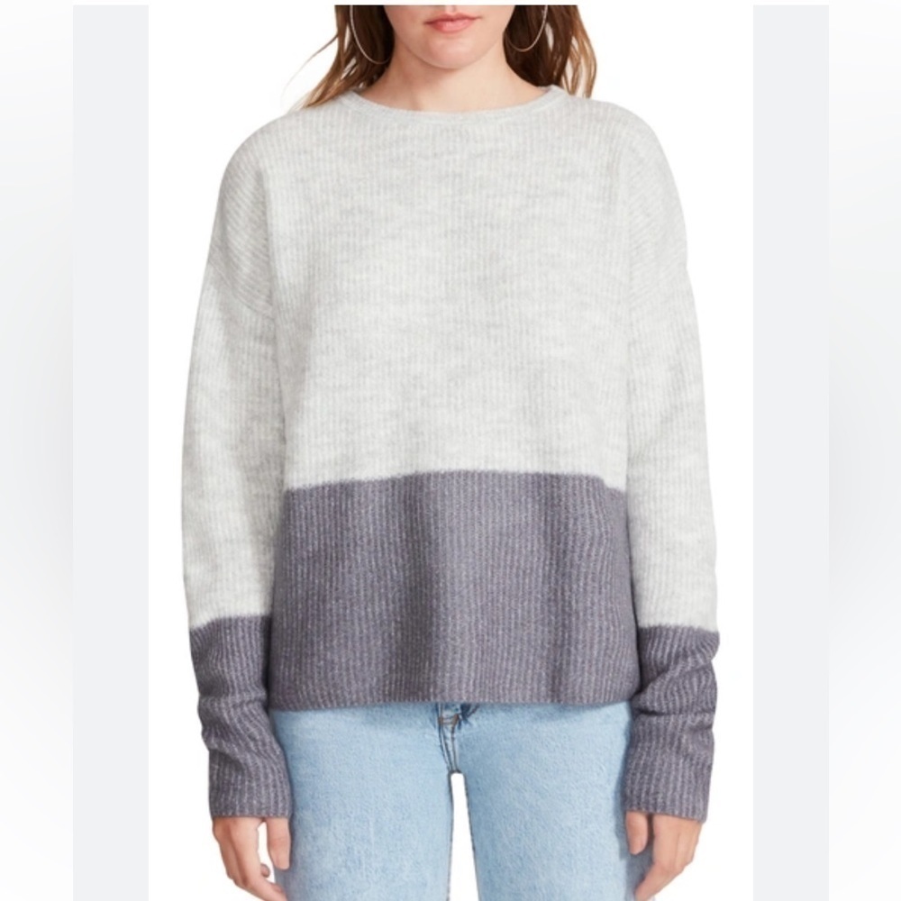 NWT BB Dakota Steve Madden New Knit on the Block Heather Ash Grey Sweater M